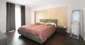 von_poll_real_estate_property_25004050_image_10