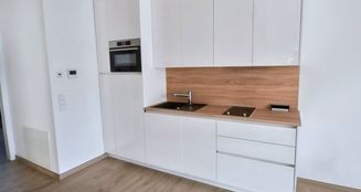 von_poll_real_estate_property_25004043_image_2