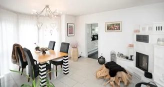 von_poll_real_estate_property_25004054_image_2