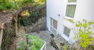 von_poll_real_estate_property_25004054_image_10