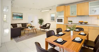 von_poll_real_estate_property_25004054_image_12