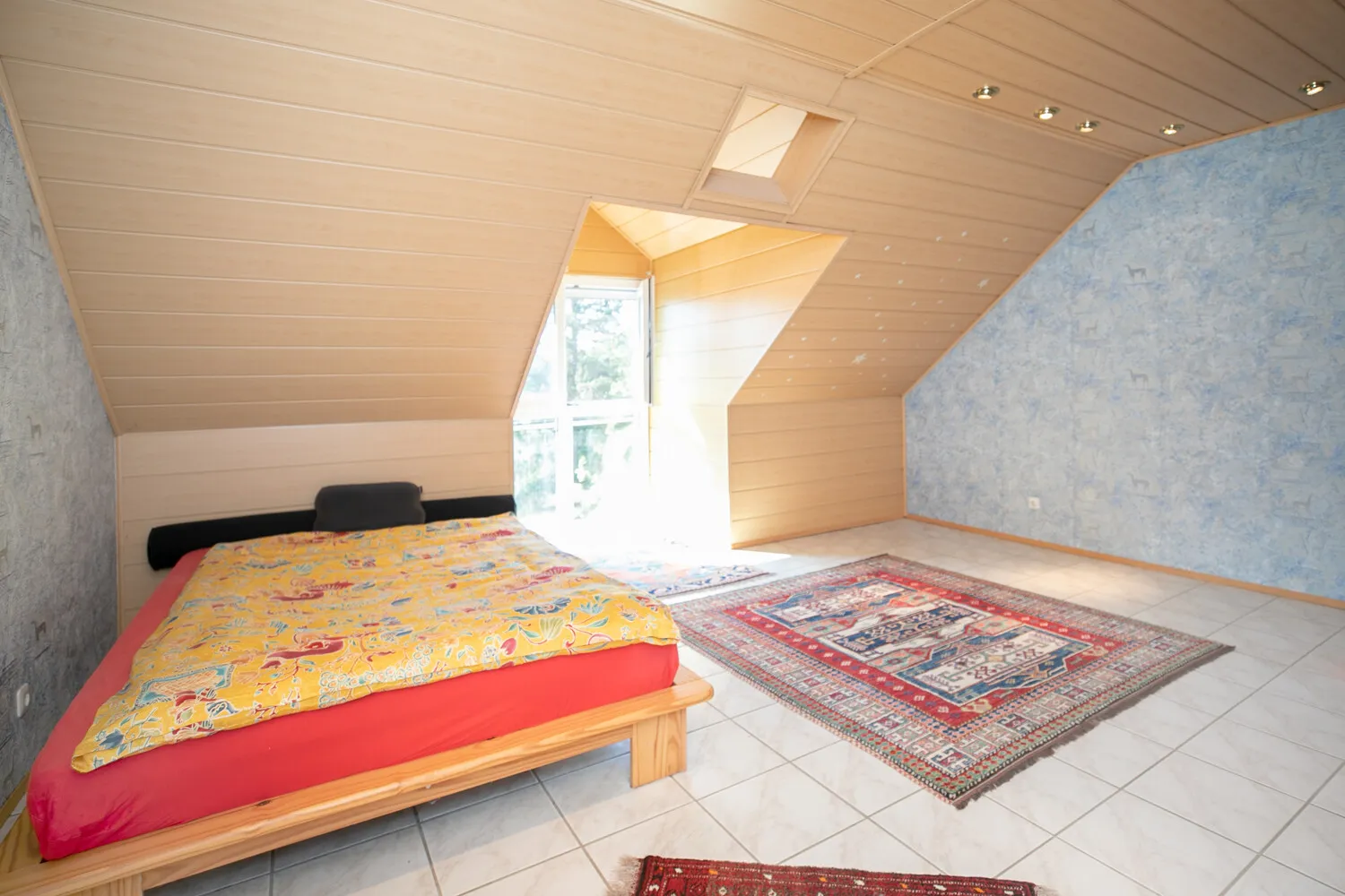 Zimmer 1 Dachgeschoss