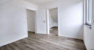 von_poll_real_estate_property_25004052_image_4