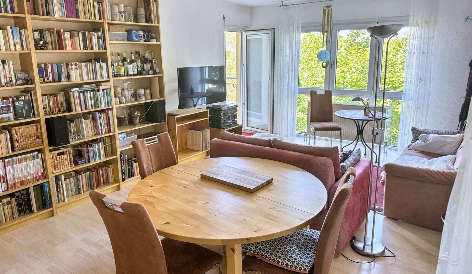 Wohn-/Esszimmer