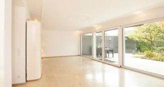 von_poll_real_estate_property_25004068_image_1