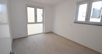 von_poll_real_estate_property_25004060_image_3