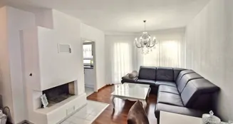 von_poll_real_estate_property_25004062_image_0