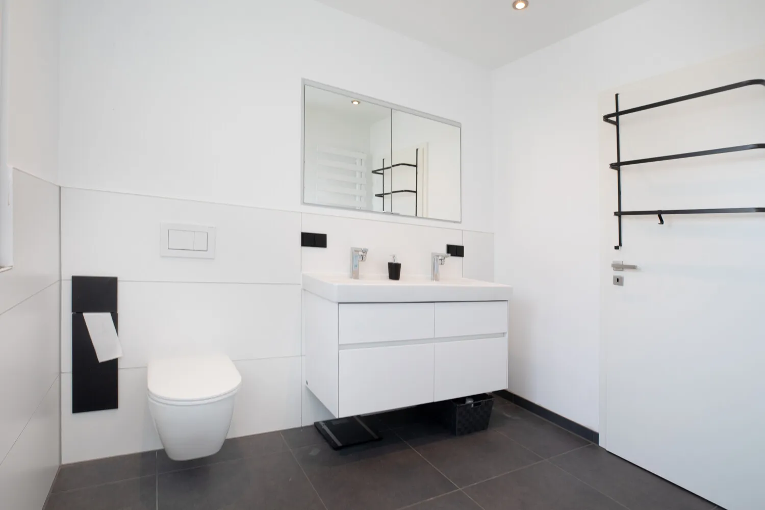 Badezimmer Ansicht 2