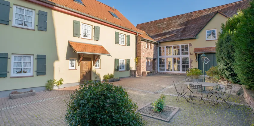 von Poll Immobilien GmbH