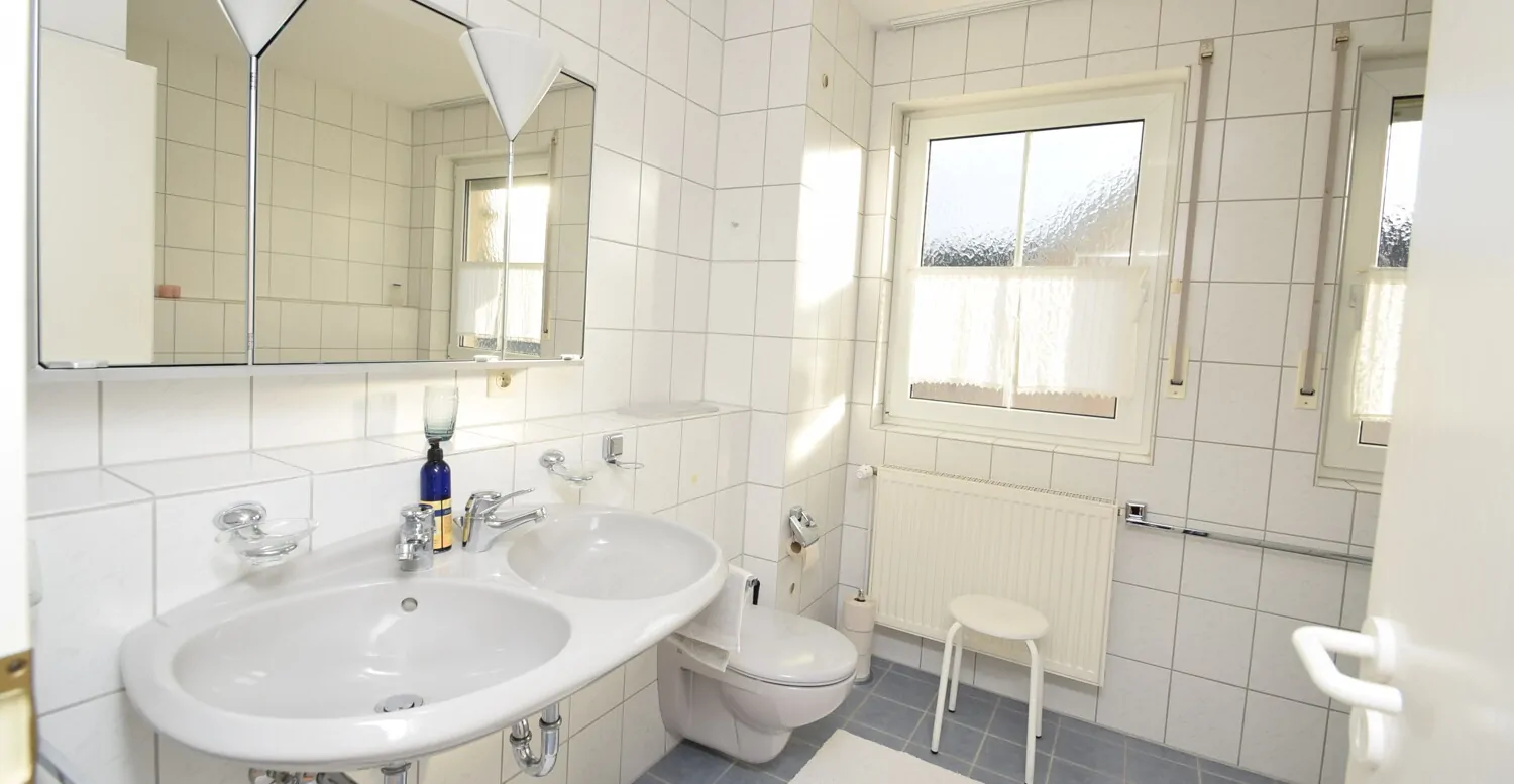 Badezimmer 2. OG