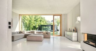 von_poll_real_estate_property_25004010_image_0