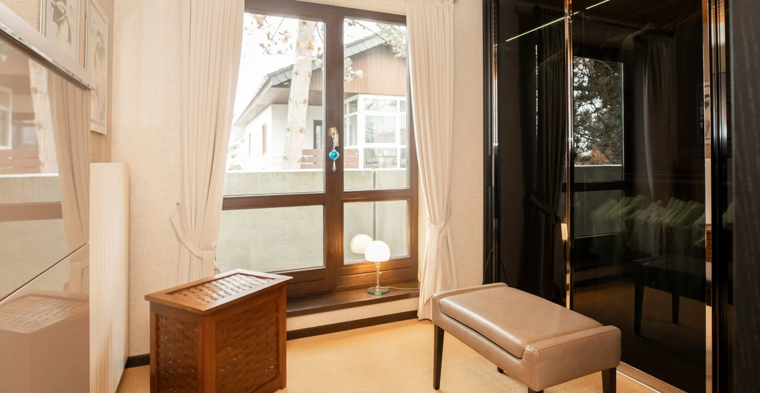 Ankleide-/Arbeitszimmer