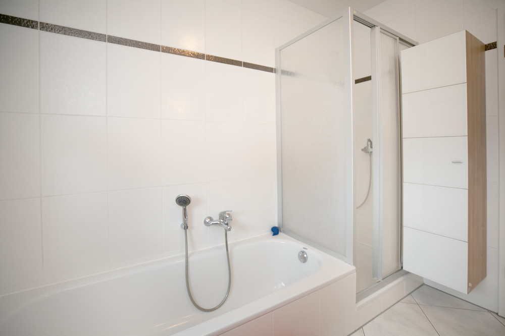 Badezimmer Ansicht II
