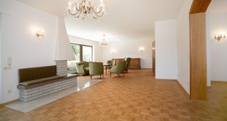 von_poll_real_estate_property_25004024_image_0