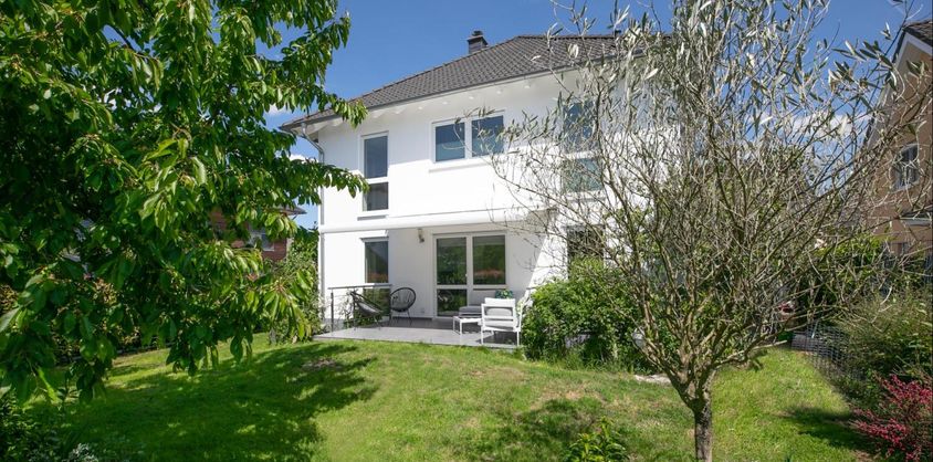 von Poll Immobilien GmbH