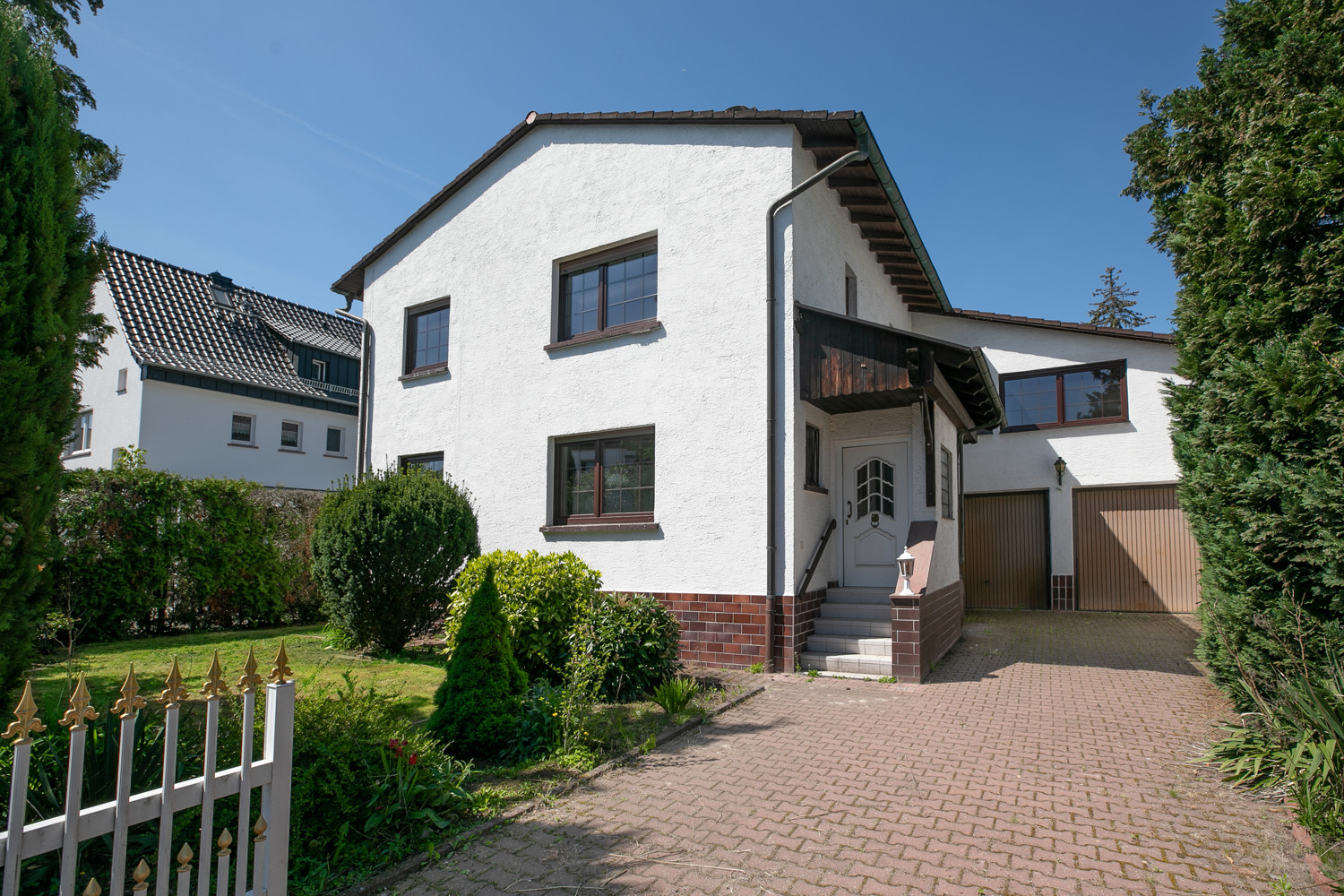 Straßenansicht