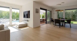 von_poll_real_estate_property_25004049_image_2