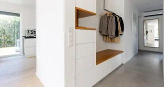 von_poll_real_estate_property_25004049_image_1