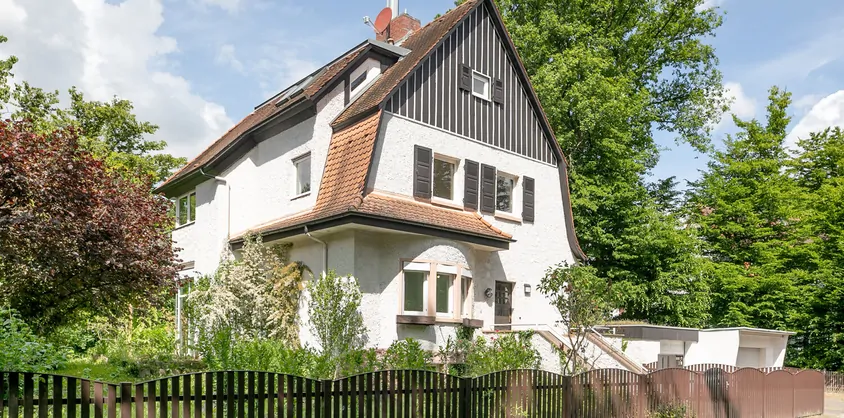 von Poll Immobilien GmbH