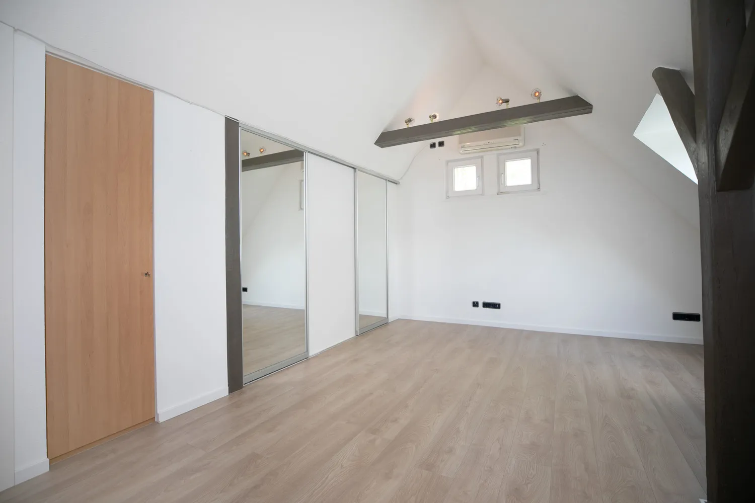 Dachgeschoss Ankleide