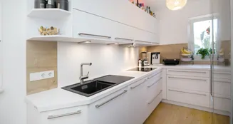 von_poll_real_estate_property_25004057_image_2