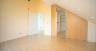 von_poll_real_estate_property_25004053_image_9