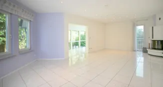 von_poll_real_estate_property_25004053_image_1