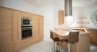 von_poll_real_estate_property_25004053_image_5