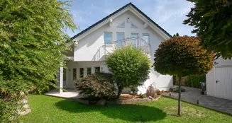 von_poll_real_estate_property_25004053_image_0