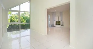 von_poll_real_estate_property_25004053_image_4