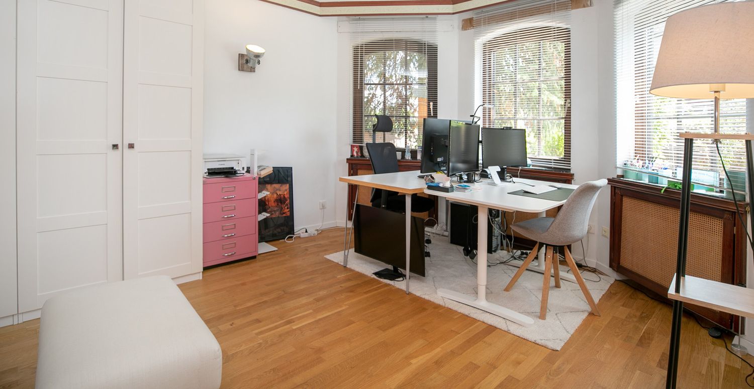 Arbeits-/Gästezimmer EG