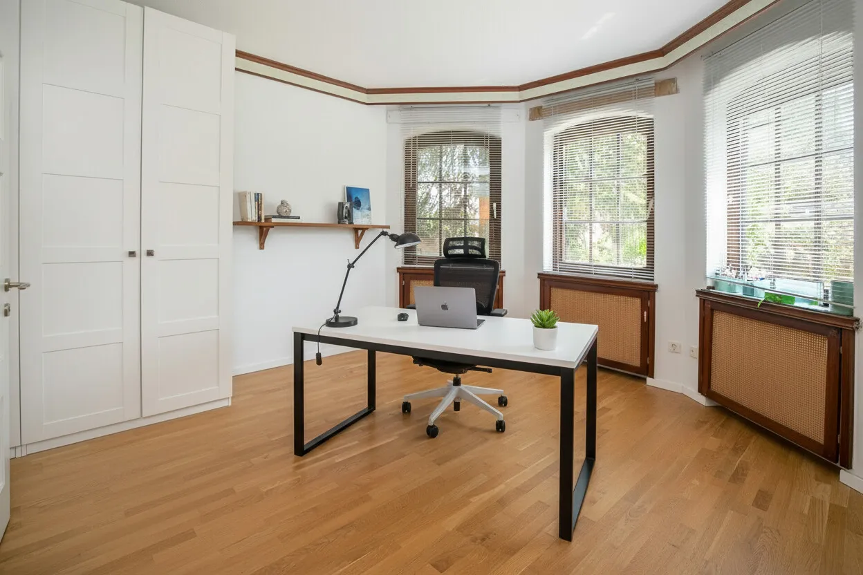 Arbeitszimmer
