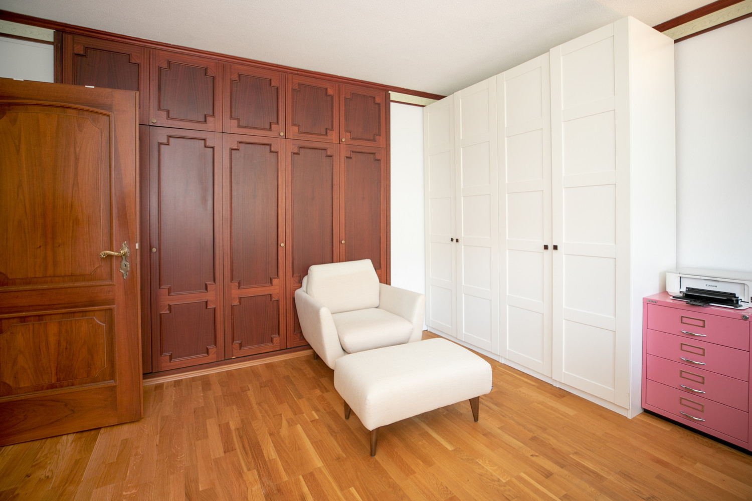 Arbeits-/Gästezimmer EG