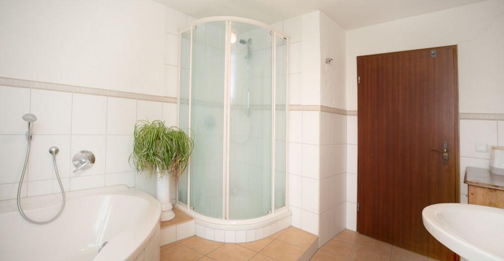 Badezimmer DG