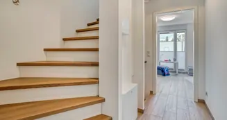 von_poll_real_estate_property_25075065_image_9