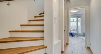 von_poll_real_estate_property_25075065_image_9