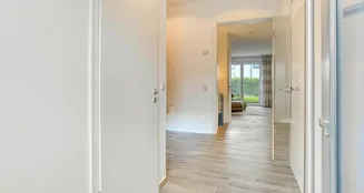 von_poll_real_estate_property_25075065_image_2