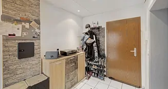 von_poll_real_estate_property_25075019_image_4