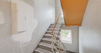 von_poll_real_estate_property_25075019_image_5