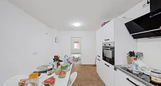 von_poll_real_estate_property_25075019_image_27