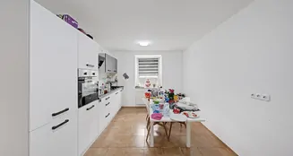 von_poll_real_estate_property_25075019_image_26