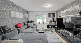 von_poll_real_estate_property_25075019_image_10