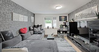 von_poll_real_estate_property_25075019_image_12