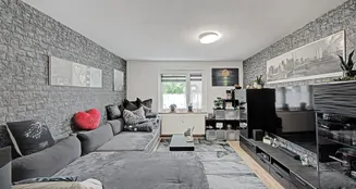 von_poll_real_estate_property_25075019_image_10