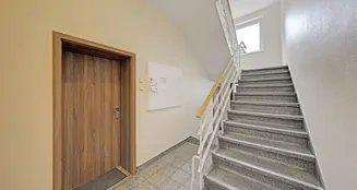 von_poll_real_estate_property_25075019_image_2