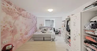 von_poll_real_estate_property_25075019_image_28