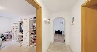 von_poll_real_estate_property_25075019_image_24