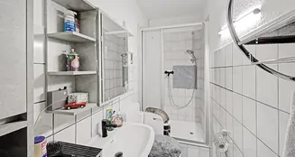 von_poll_real_estate_property_25075019_image_20