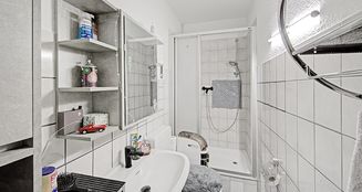 von_poll_real_estate_property_25075019_image_22