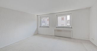 von_poll_real_estate_property_25075053_image_2